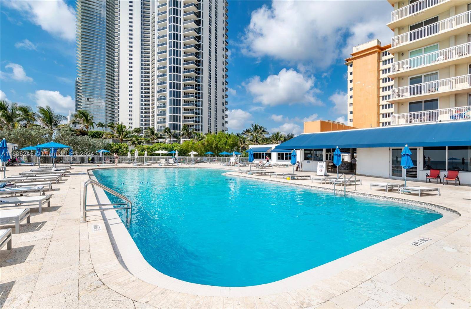 Sunny Isles Beach, FL 33160,19201 Collins Ave #318