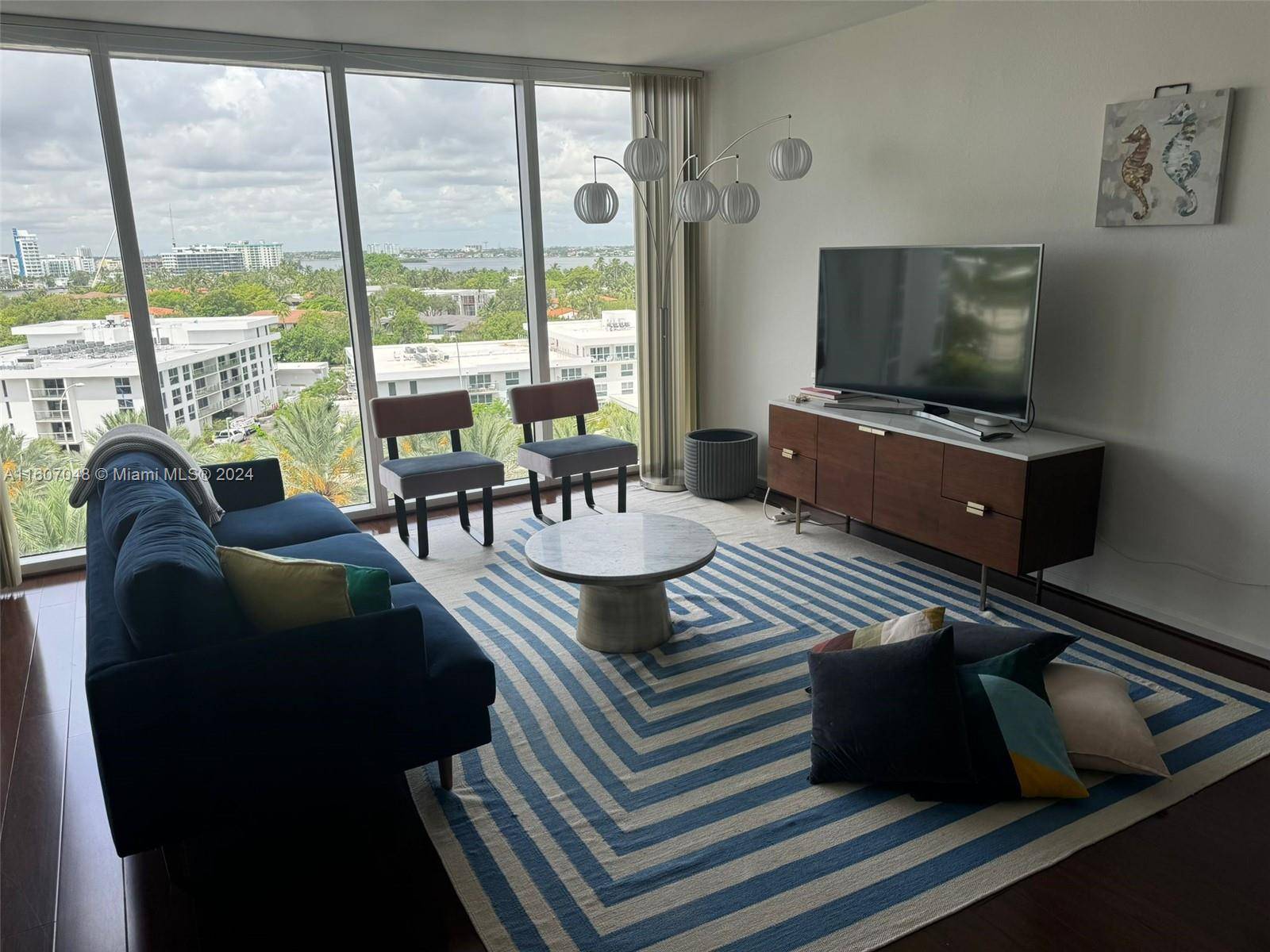 Bal Harbour, FL 33154,10275 Collins Ave #729