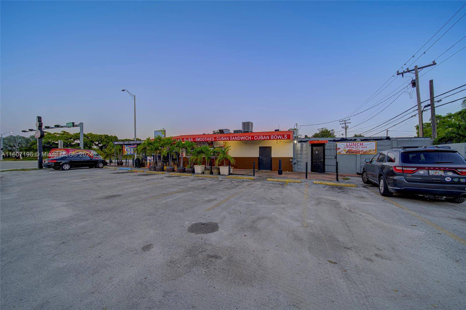 Miami, FL 33167,Restaurant with Real Estate Included For Sale in Miami