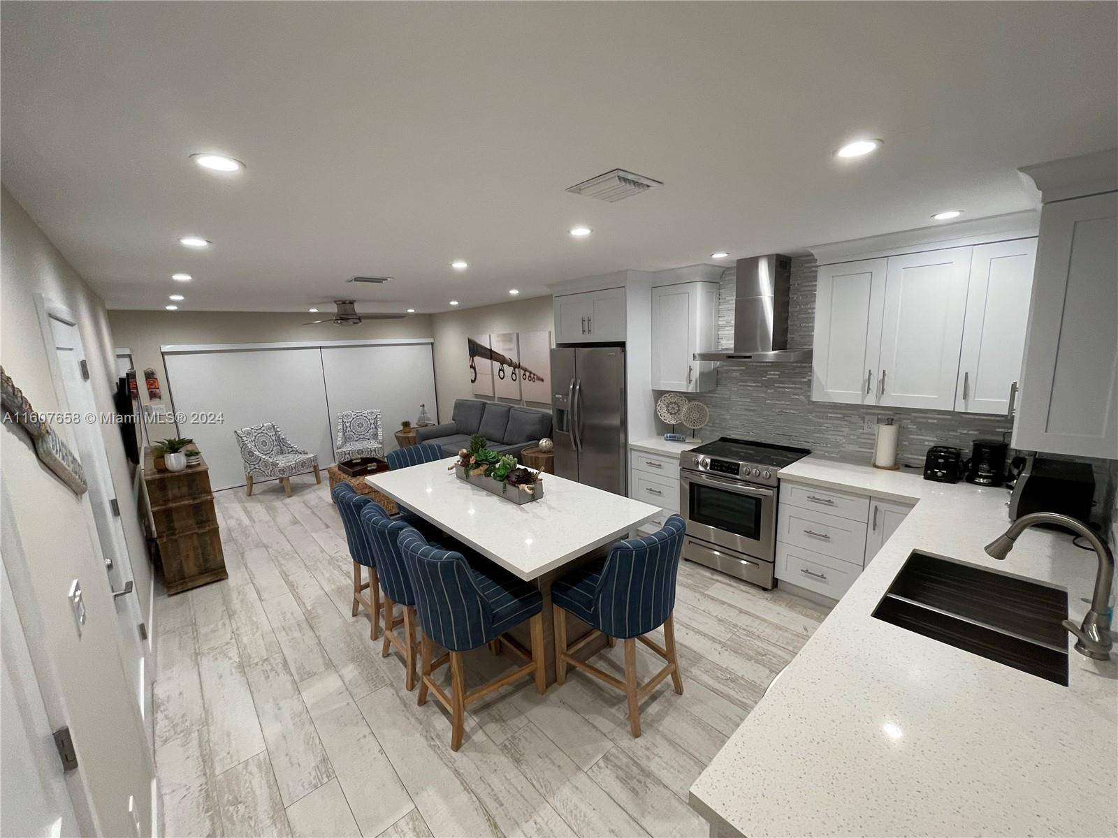 Key Largo, FL 33037,1500 Ocean Bay Dr #B3