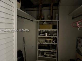 Sunny Isles Beach, FL 33160,300 Bayview Dr #707