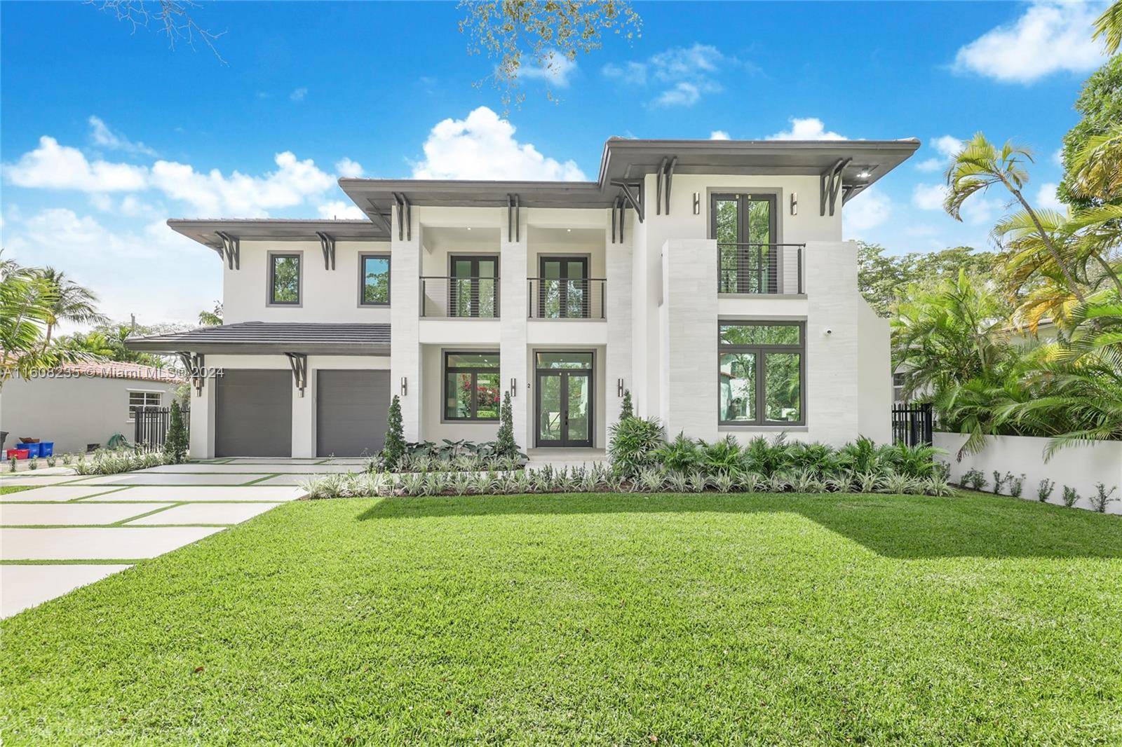 Coral Gables, FL 33134,642 Madeira Ave