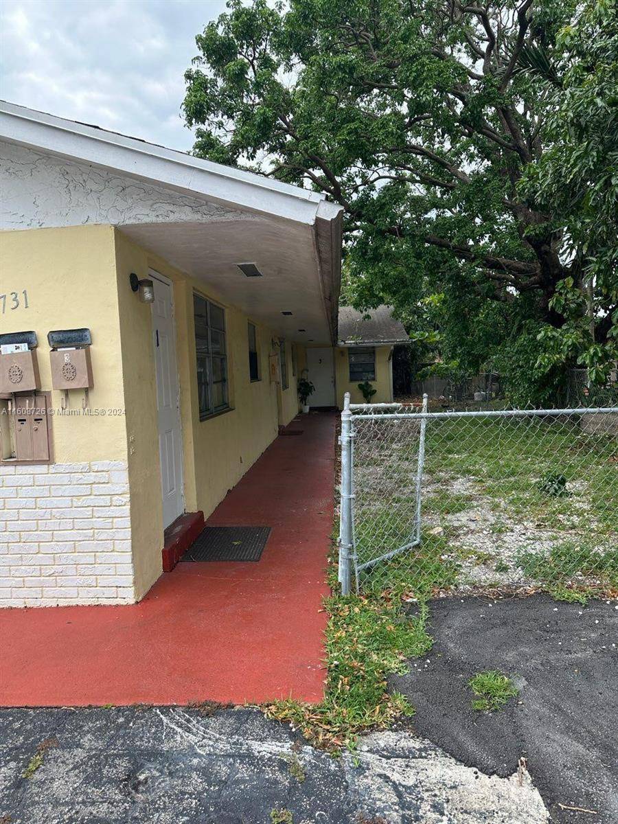Fort Lauderdale, FL 33317,1731 SW 44th Ave
