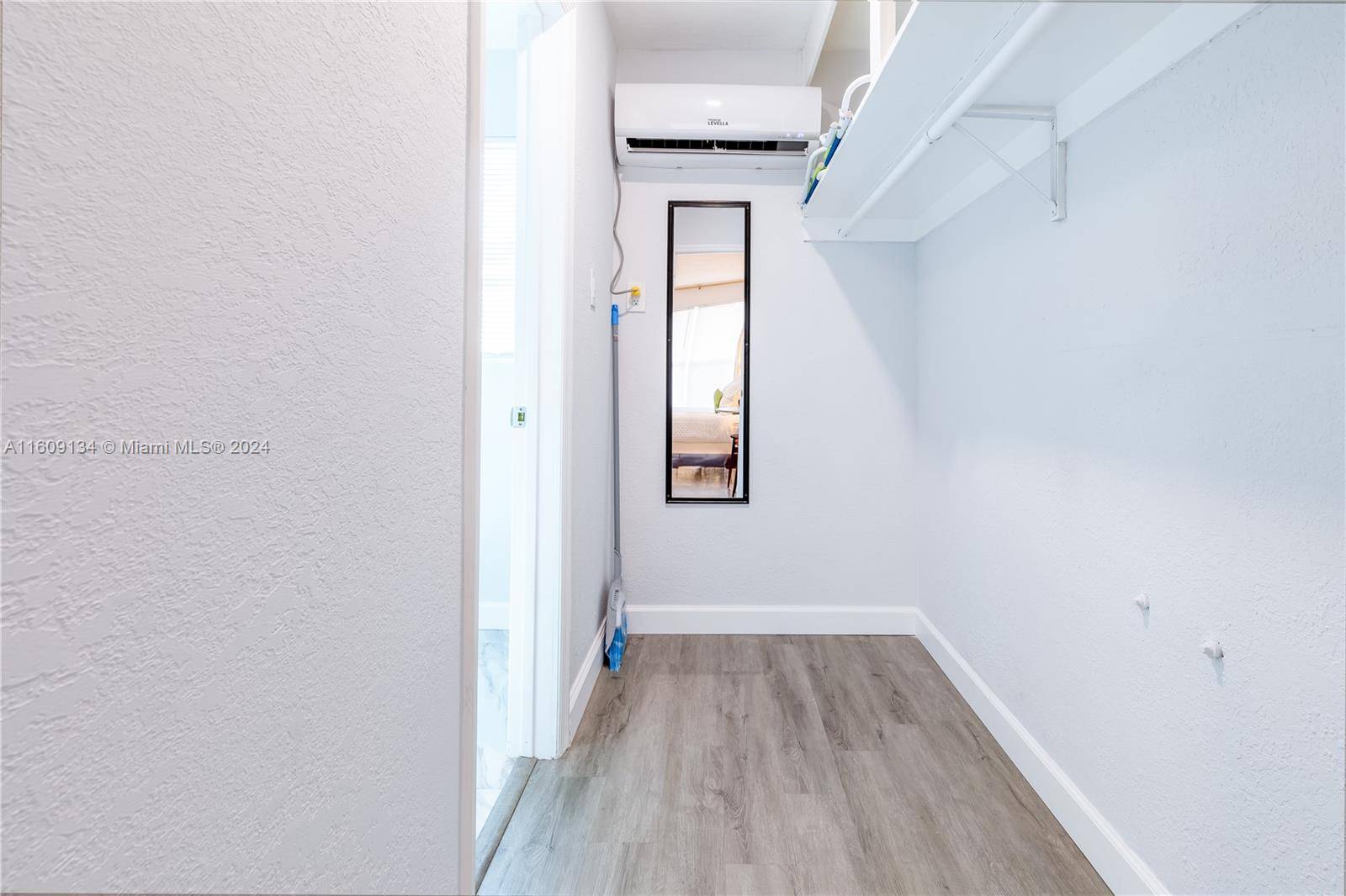 Fort Lauderdale, FL 33306,2748 NE 32nd St #2