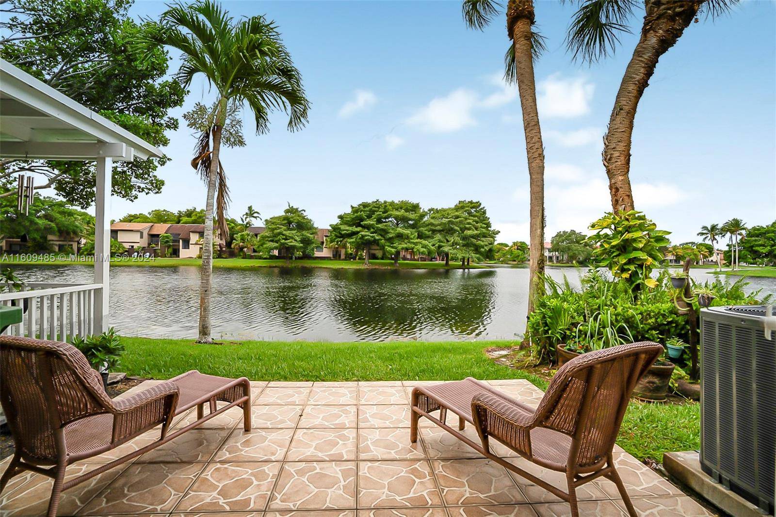 Pembroke Pines, FL 33024,9724 NW 23rd Ct
