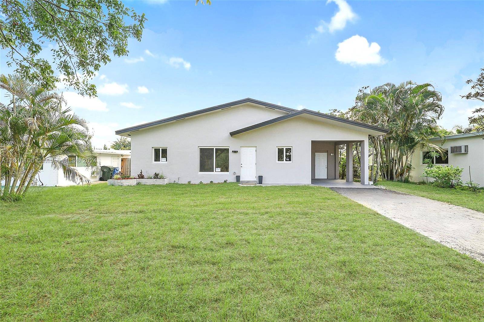 Oakland Park, FL 33334,4701 NE 3rd Ave
