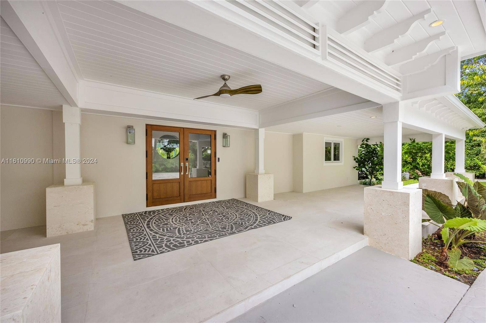 Pinecrest, FL 33156,6600 SW 116th St
