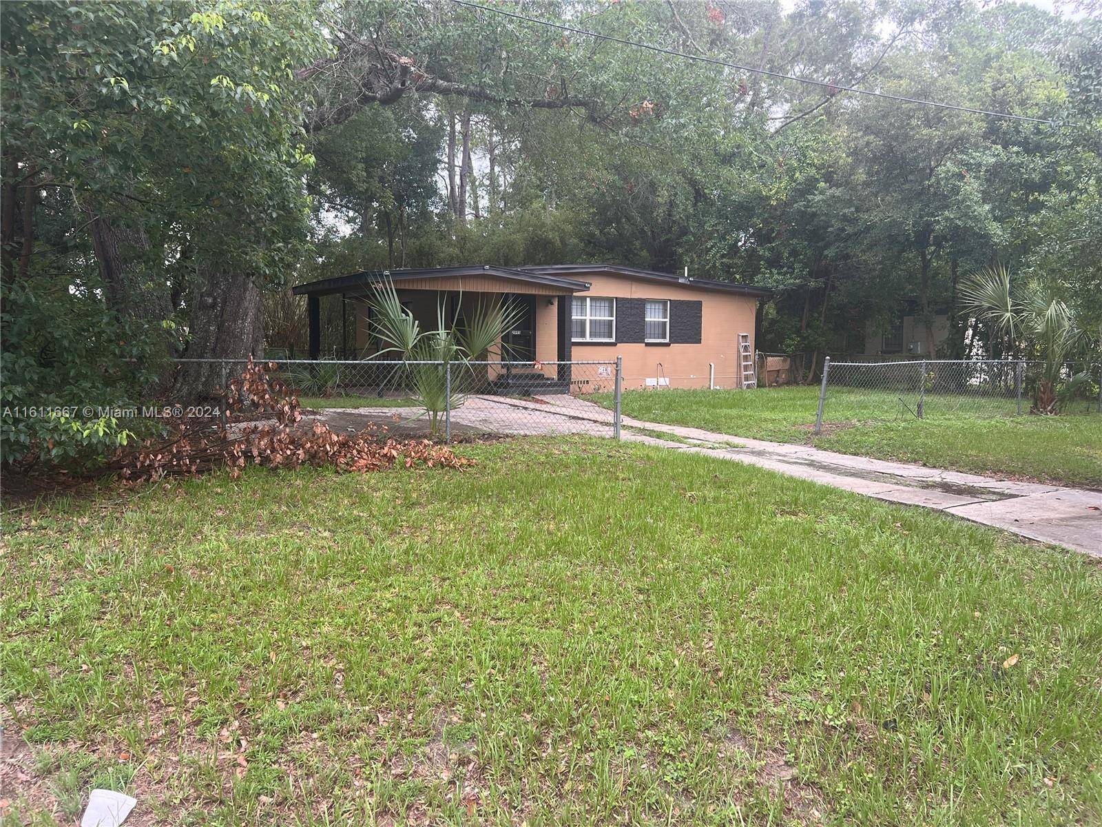 Jacksonville, FL 32209,2995 Snow Drop
