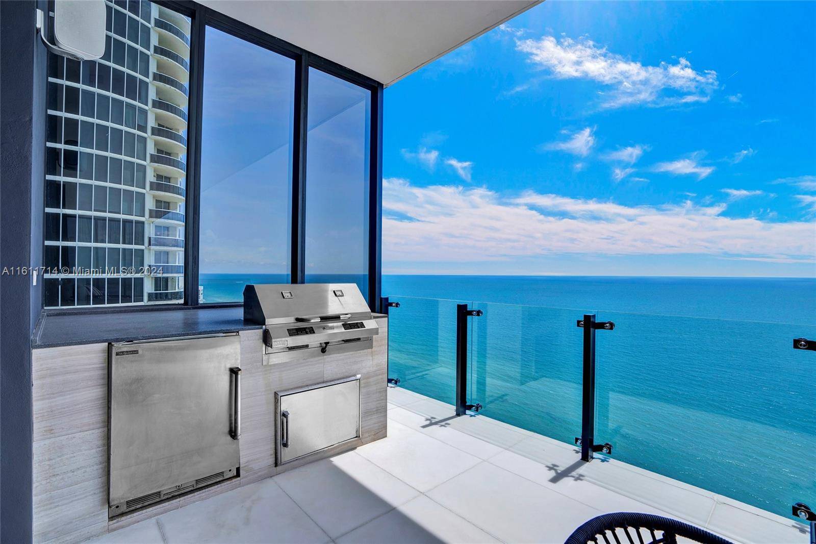 Sunny Isles Beach, FL 33160,17141 Collins Ave #2301