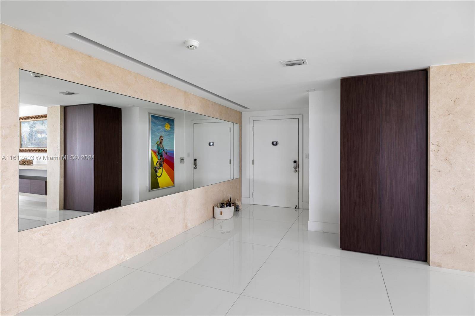 Bal Harbour, FL 33154,10155 Collins Ave #1210