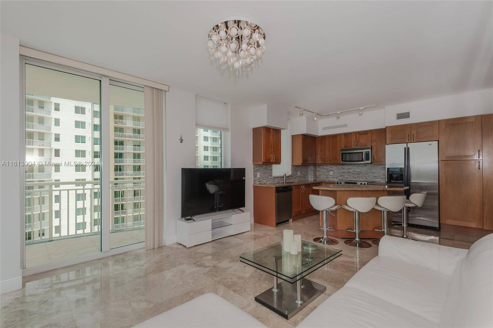 Hallandale Beach, FL 33009,1755 E Hallandale Beach Blvd #1407E