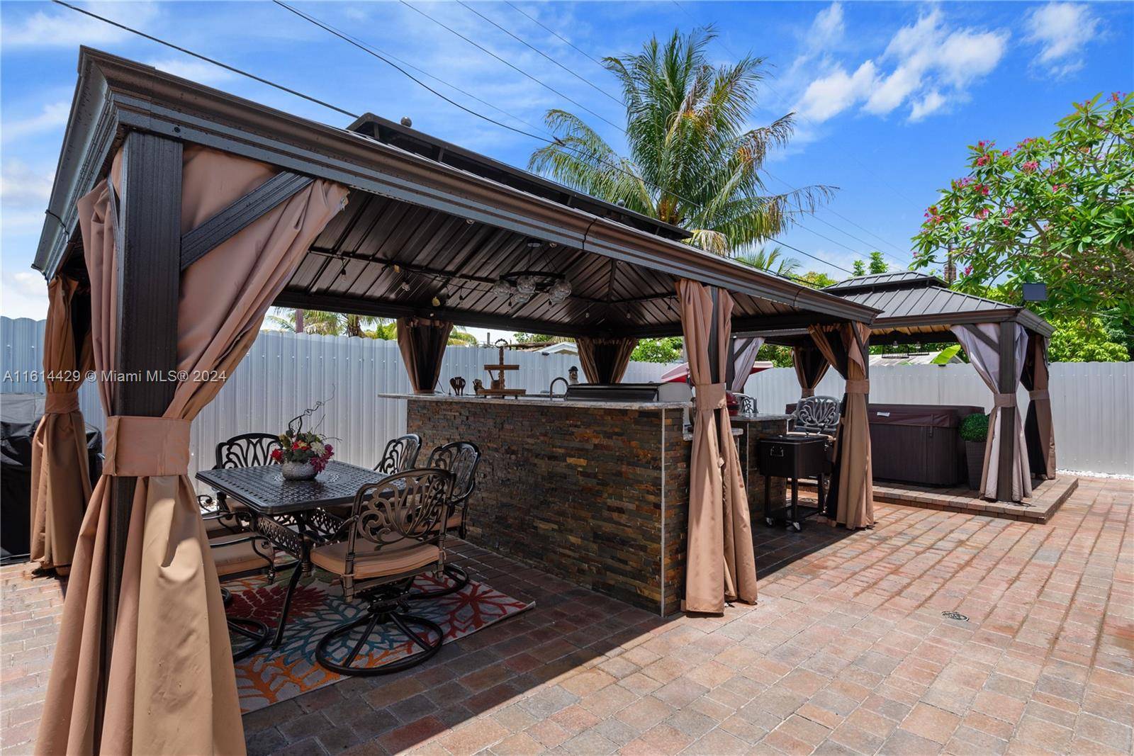 Miramar, FL 33023,6951 SW 26th St