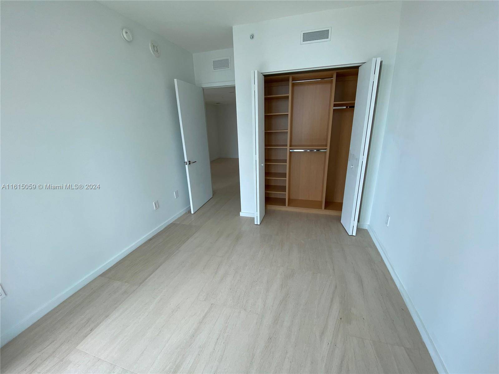 Miami, FL 33131,1300 S Miami Ave #2405