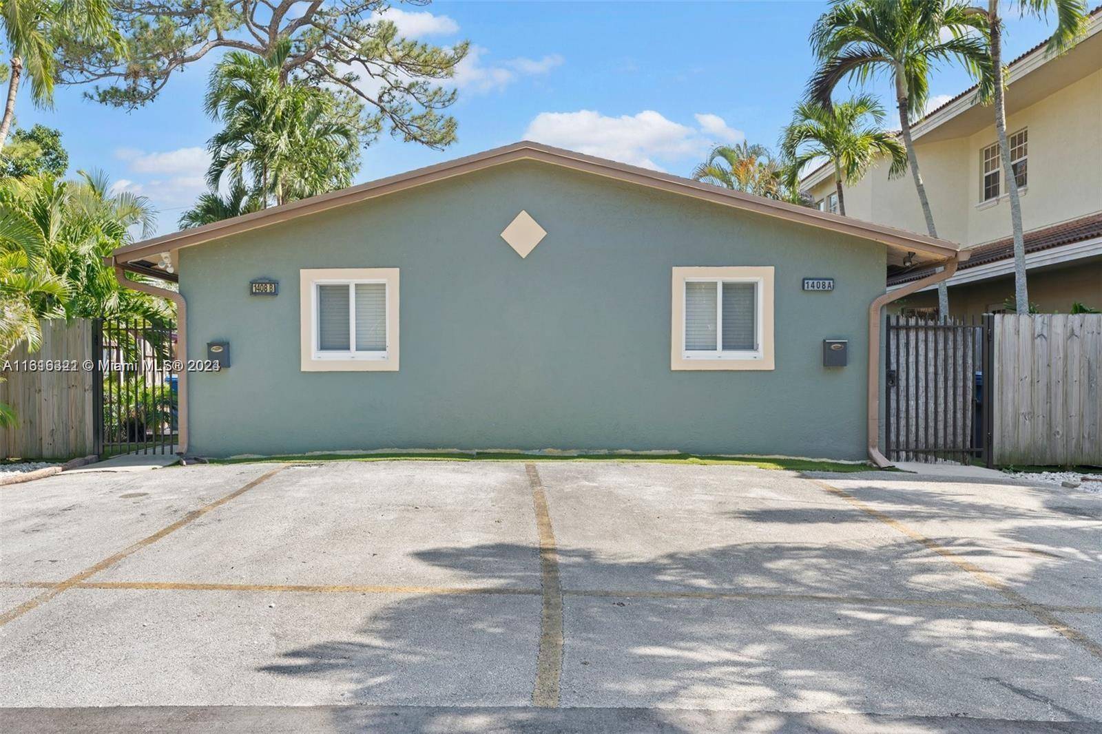 Wilton Manors, FL 33305,1408 NE 24th St #B