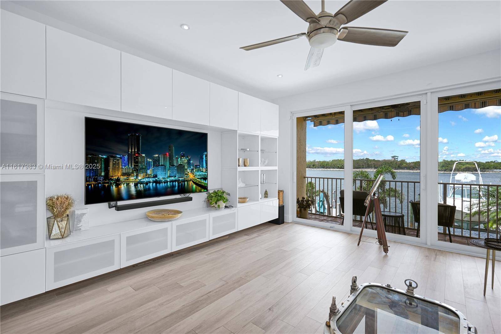Hollywood, FL 33019,4234 N Ocean Dr #4234