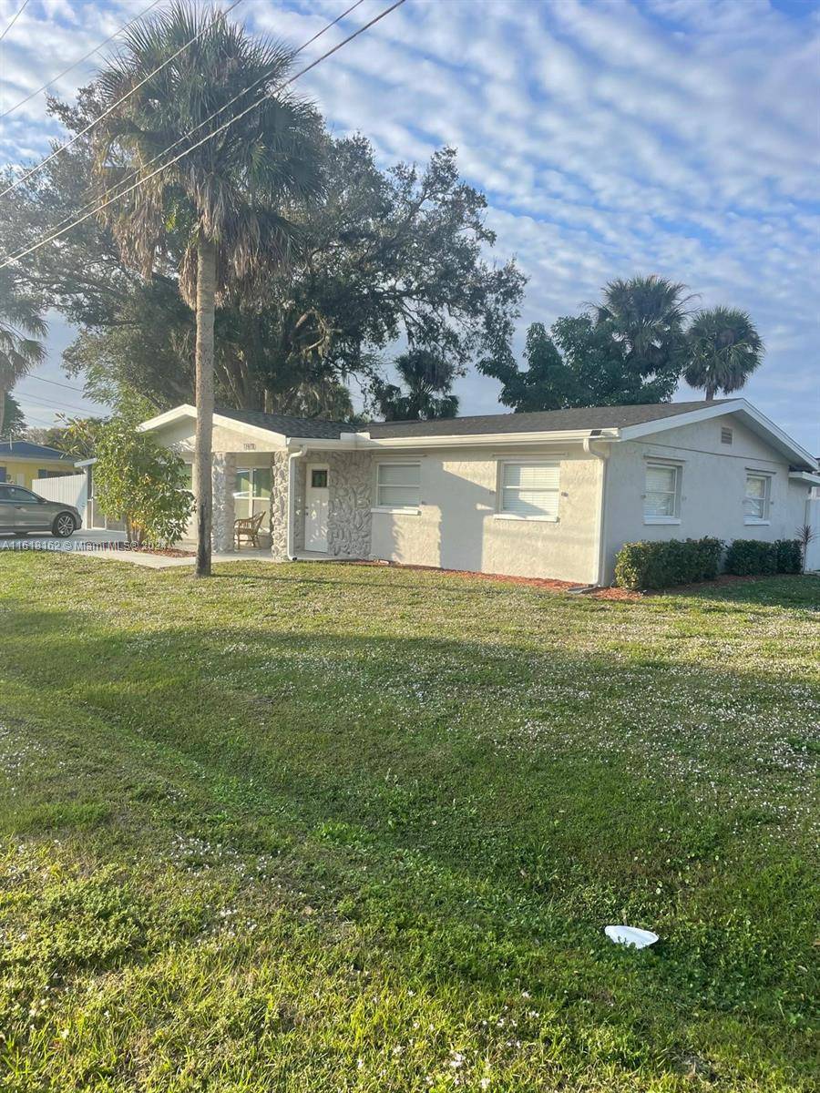 Fort Myers, FL 33917,1870 QUEEN CT