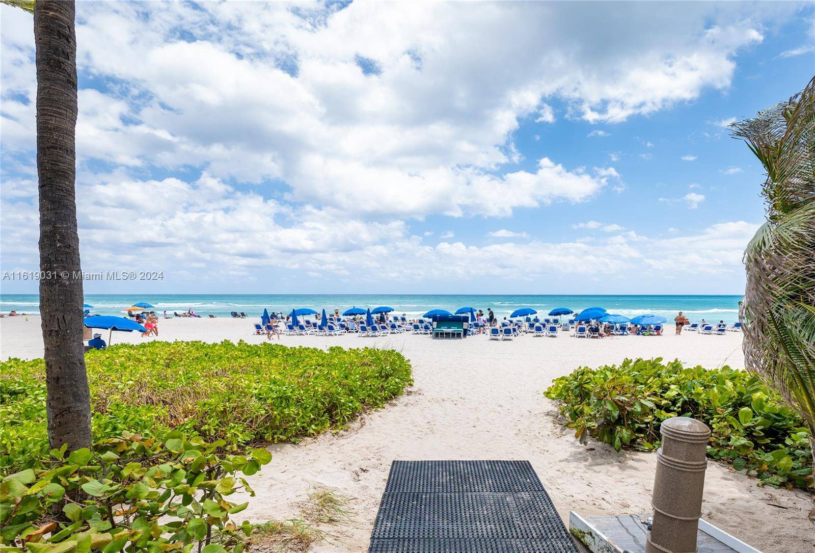 Sunny Isles Beach, FL 33160,17375 Collins Ave #1201
