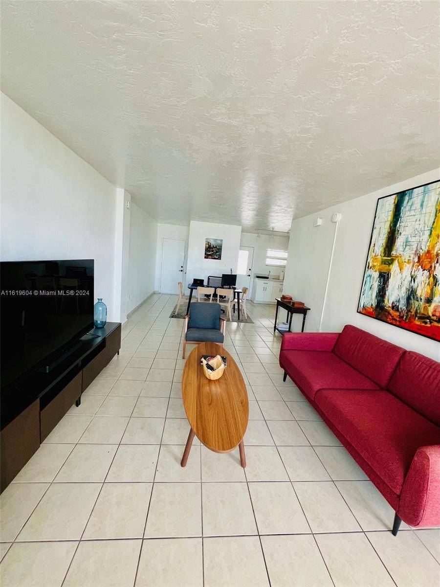 Miami Beach, FL 33139,1300 Lincoln Rd #D804