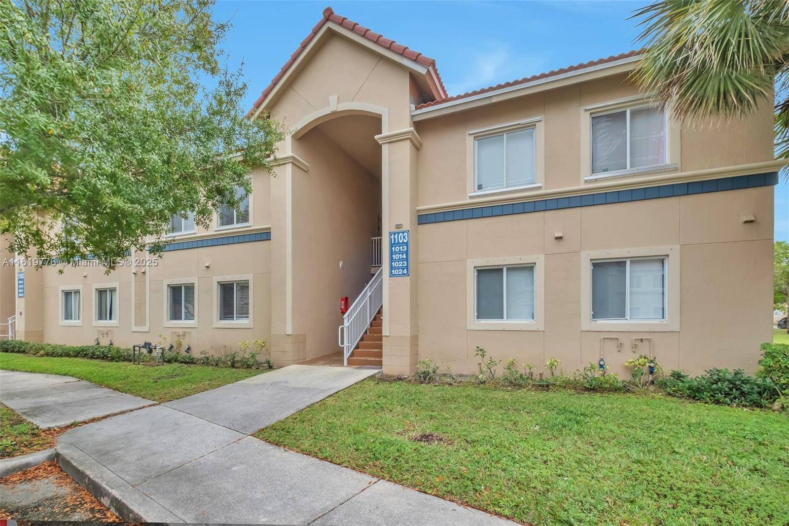 West Palm Beach, FL 33411,1482 Lake Crystal Dr #H