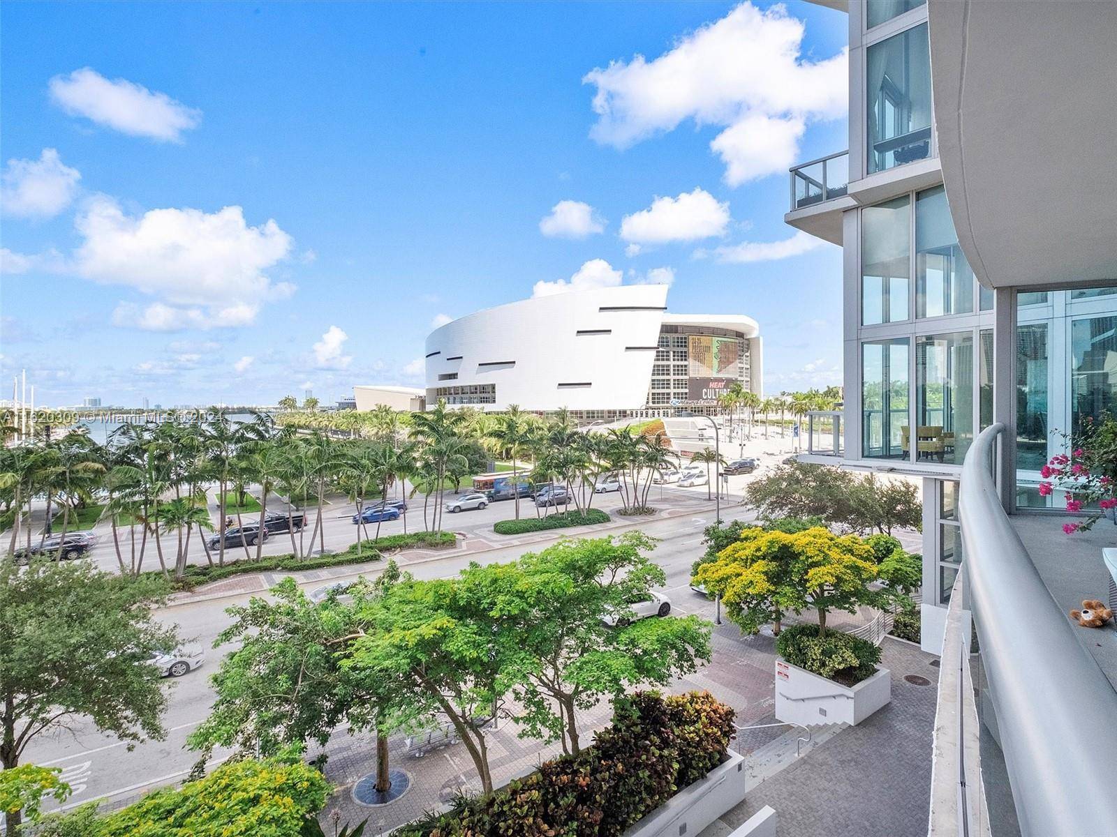 Miami, FL 33132,888 Biscayne Blvd #309