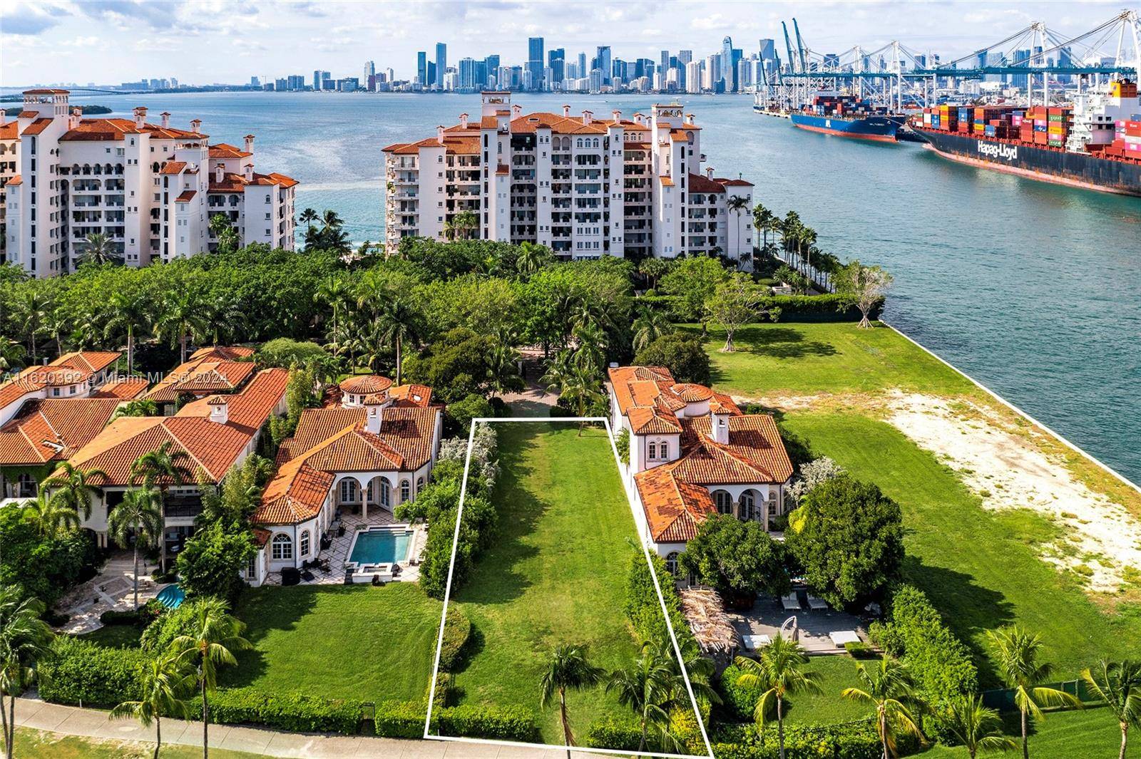 Fisher Island, FL 33109,6911 VALENCIA DR