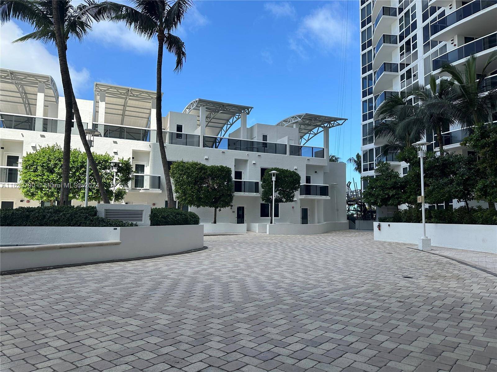 Miami Beach, FL 33139,400 Alton Rd #1509