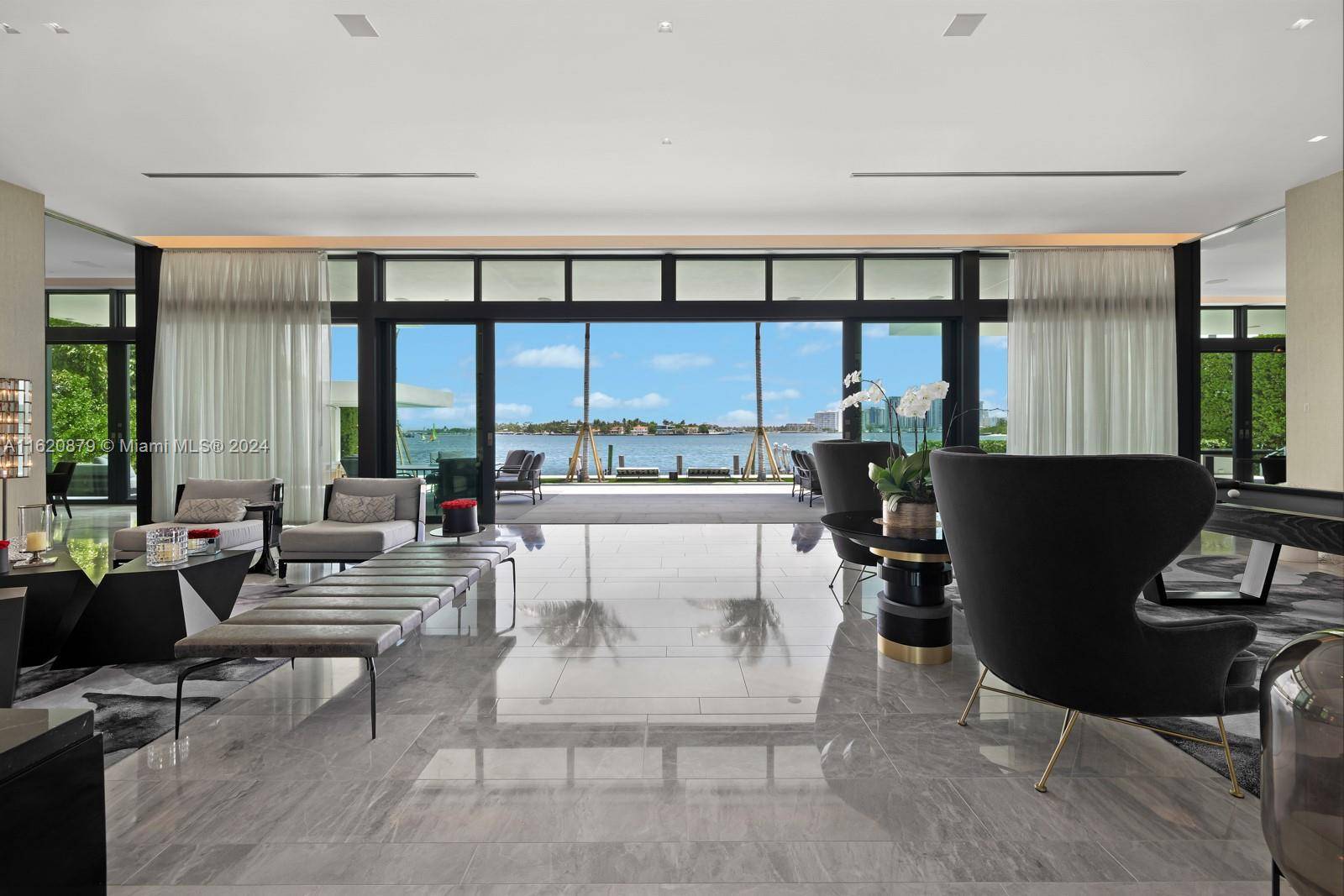 Miami Beach, FL 33139,101 N Hibiscus Dr