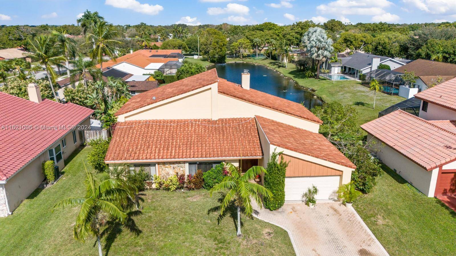 Plantation, FL 33322,9421 NW 10th St