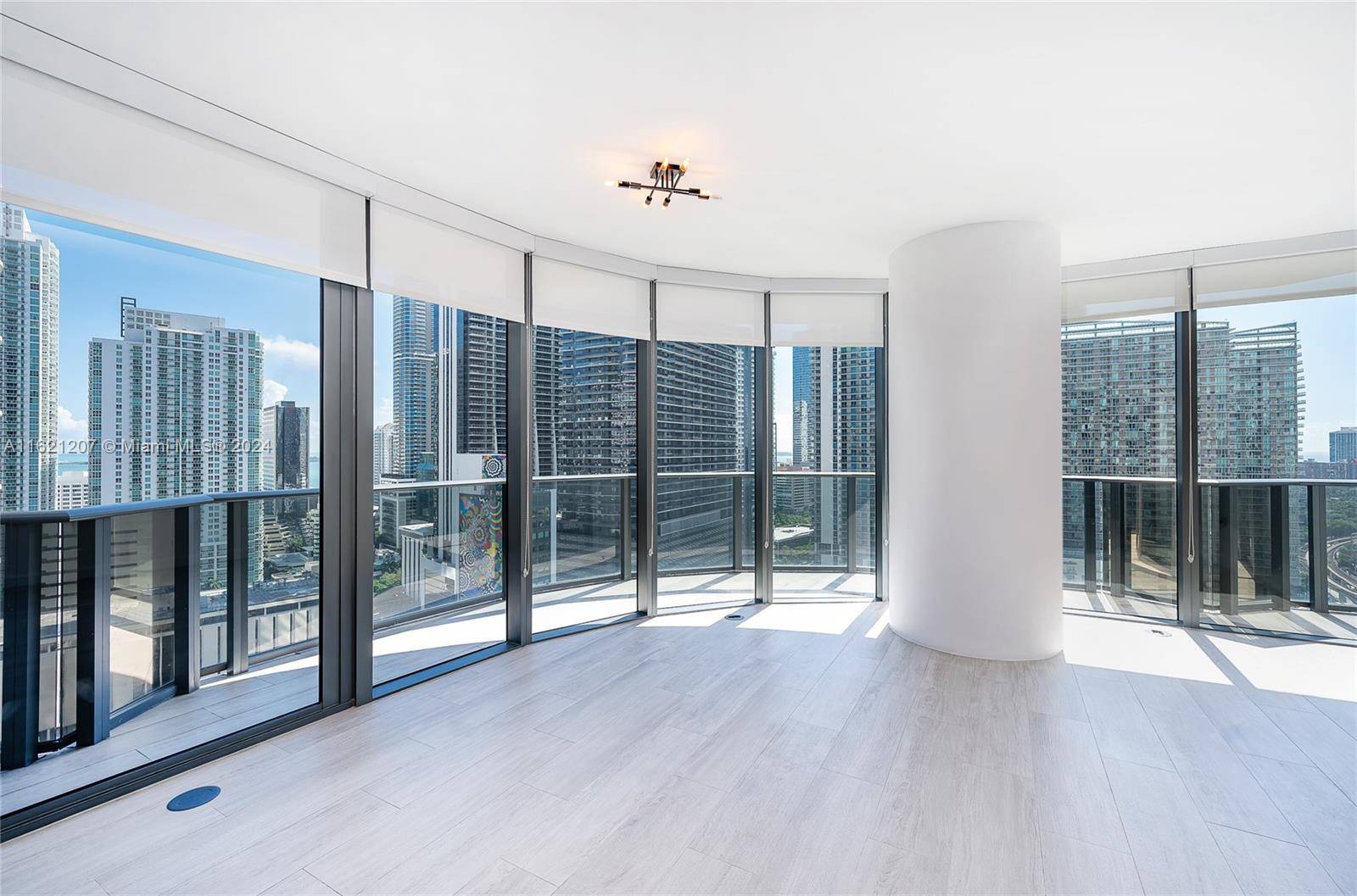 Miami, FL 33130,55 SW 9th St #2303