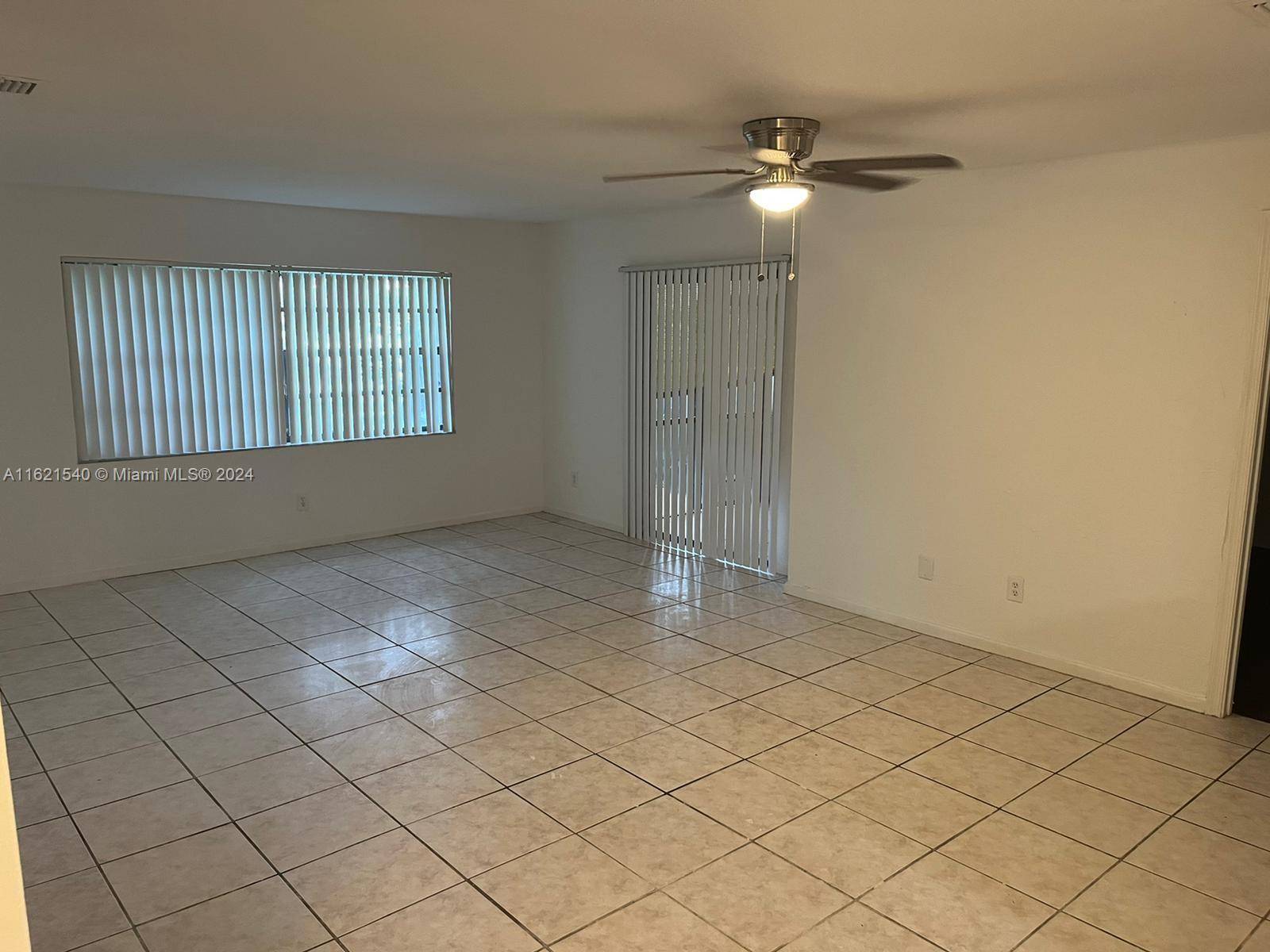 Plantation, FL 33351,3686 NW 95th #3686