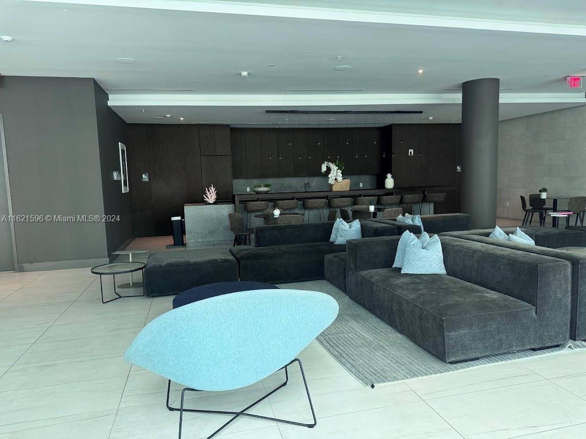Miami, FL 33137,3900 Biscayne Blvd #S-404