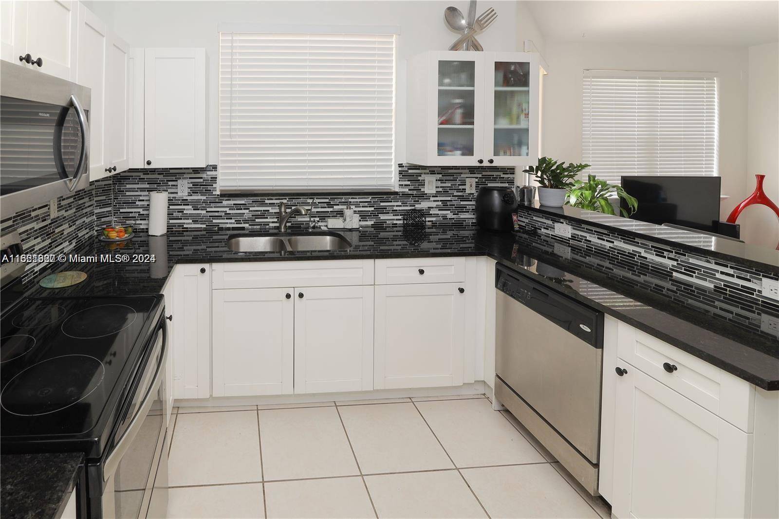 Doral, FL 33178,4866 NW 108th Psge #4866