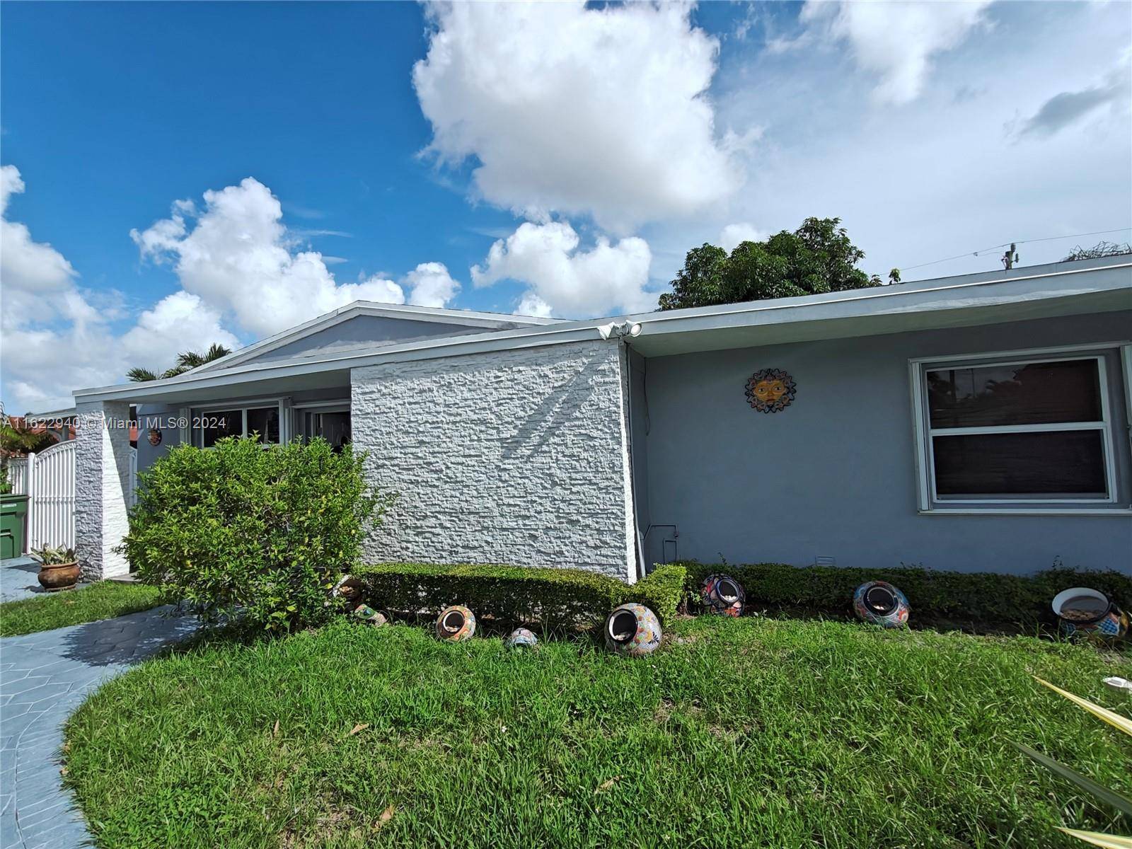 Hialeah, FL 33012,1260 W 62nd St