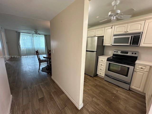 Sunrise, FL 33322,9660 Sunrise Lakes Blvd #103