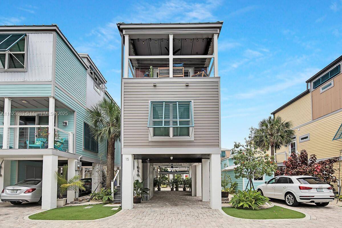 Marathon, FL 33050,101 11th St OCEAN 15