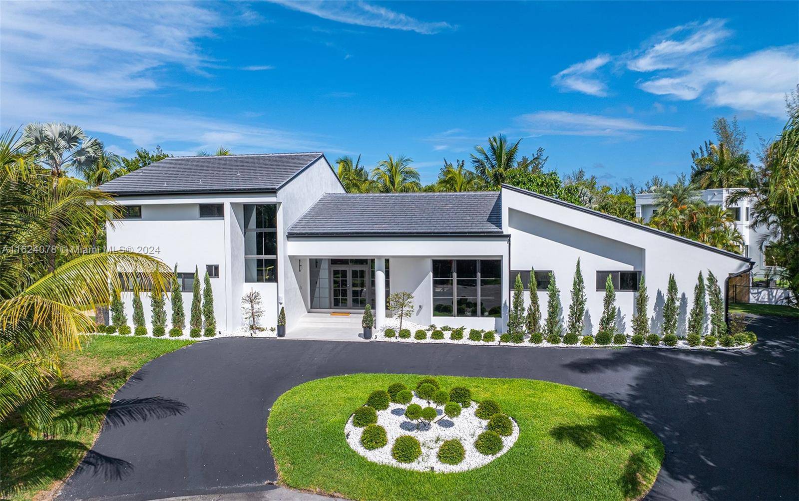 Pinecrest, FL 33156,5942 SW 135th Ter