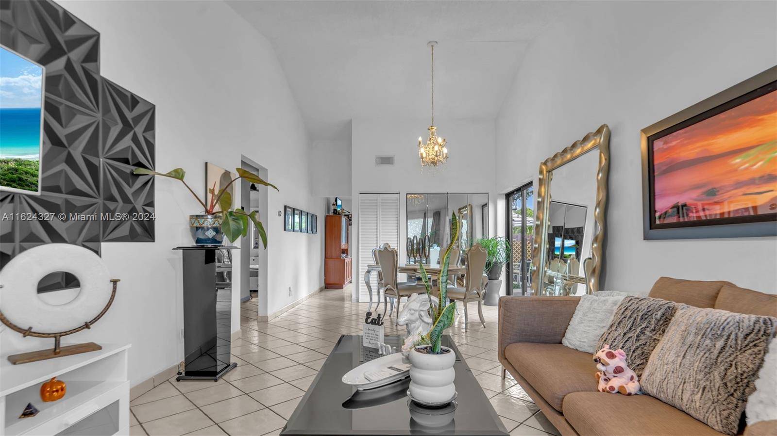 Miami, FL 33179,21117 NE 4th Ct #21117