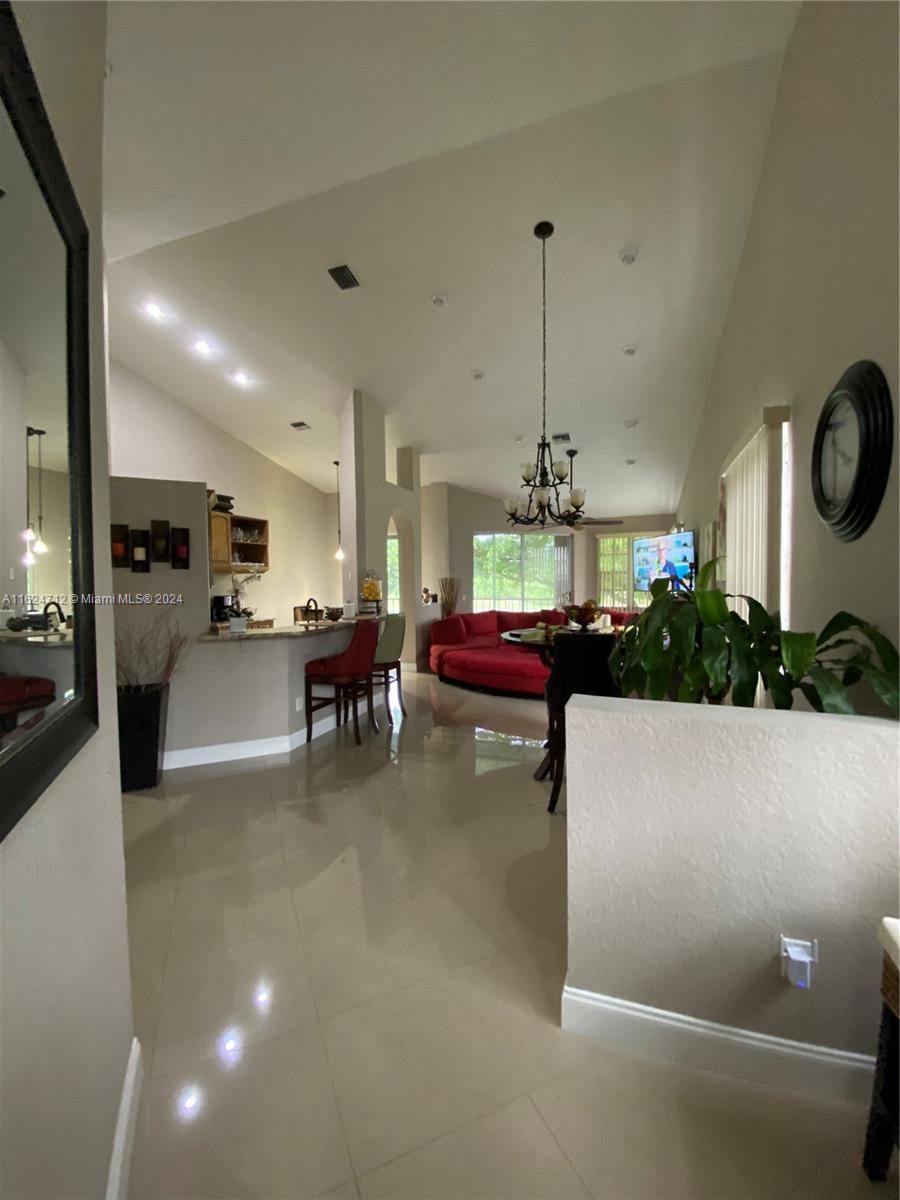 Lake Worth, FL 33449,10232 Andover Coach Cir #H2