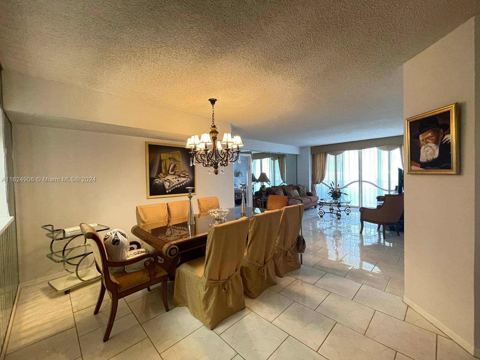 Surfside, FL 33154,9455 Collins Ave #PH-10