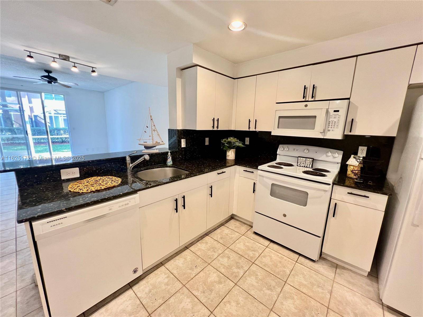 Weston, FL 33327,1387 Barcelona Way #3-26