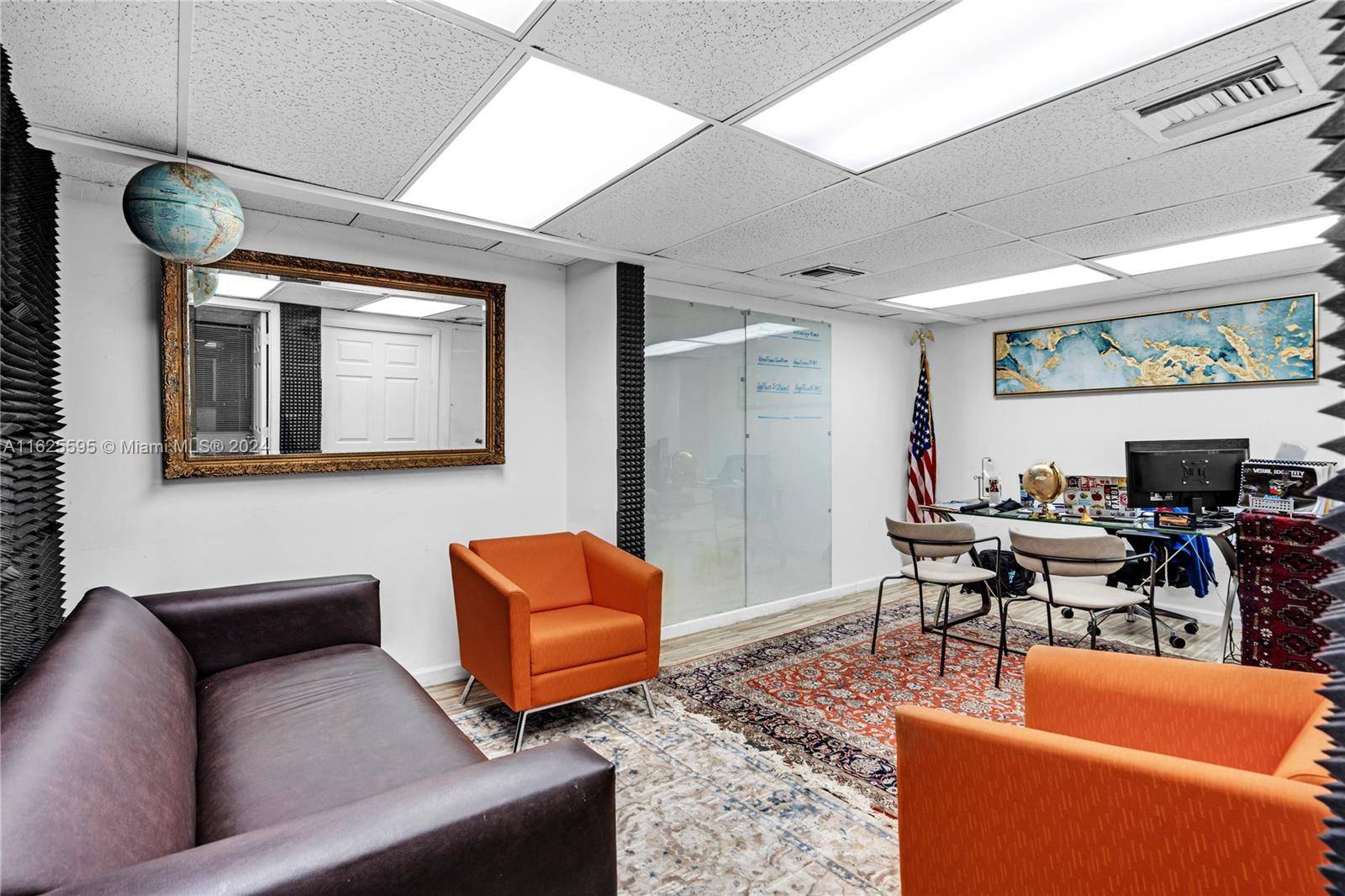 North Miami, FL 33181,13499 Biscayne Blvd #CUM3