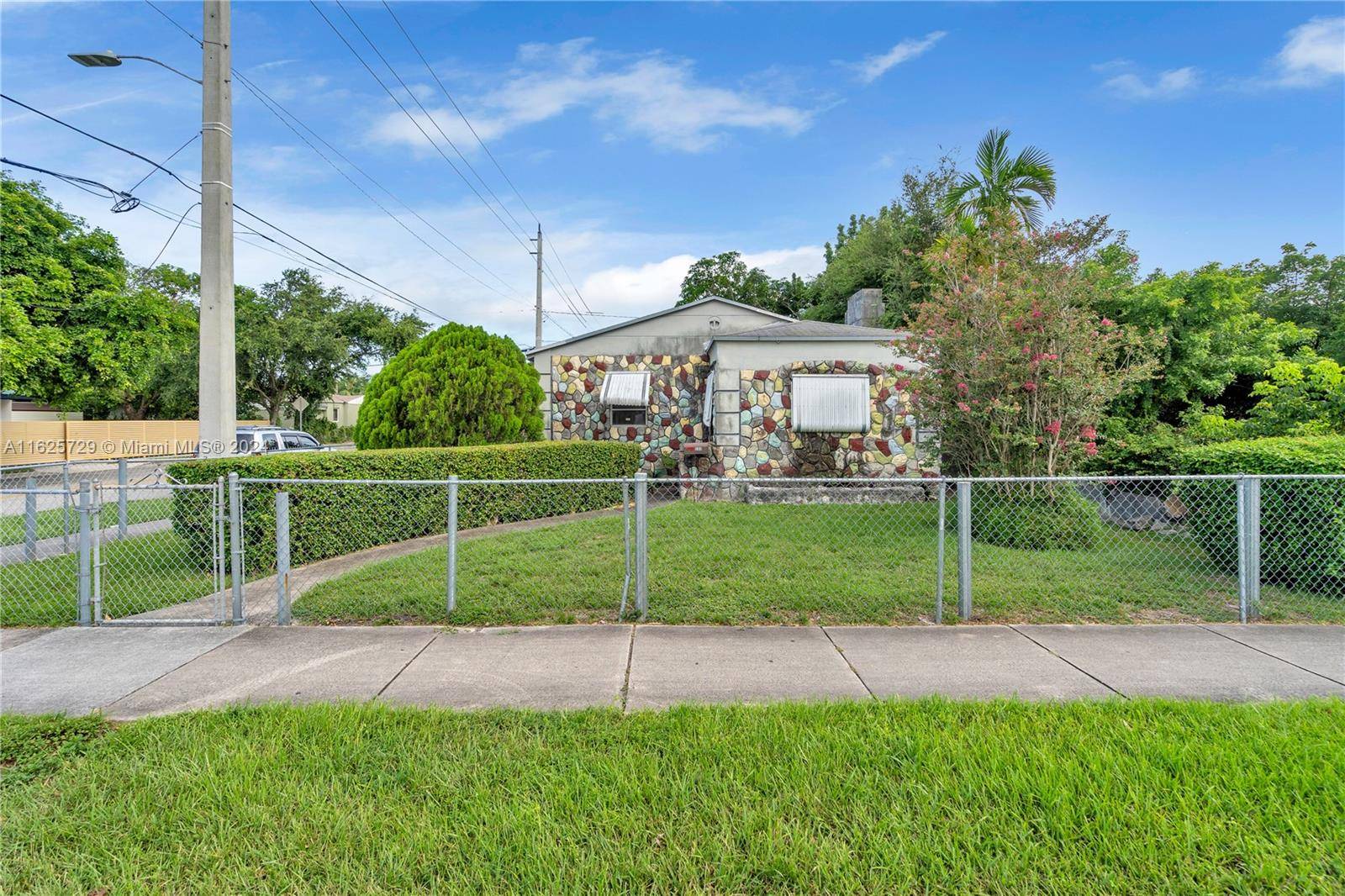 Miami, FL 33127,500 NW 46th St
