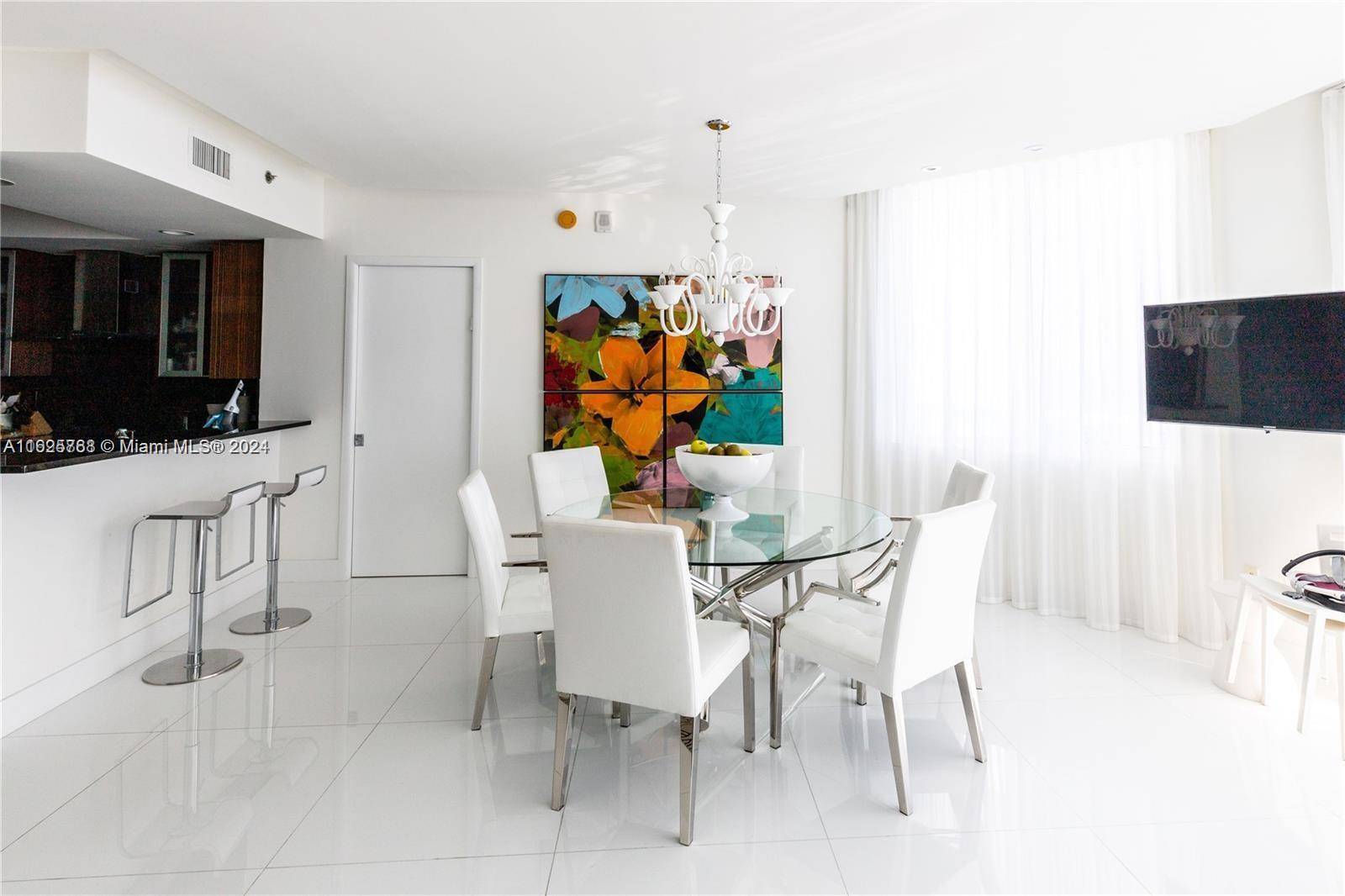 Hollywood, FL 33019,2711 S Ocean Dr #2506