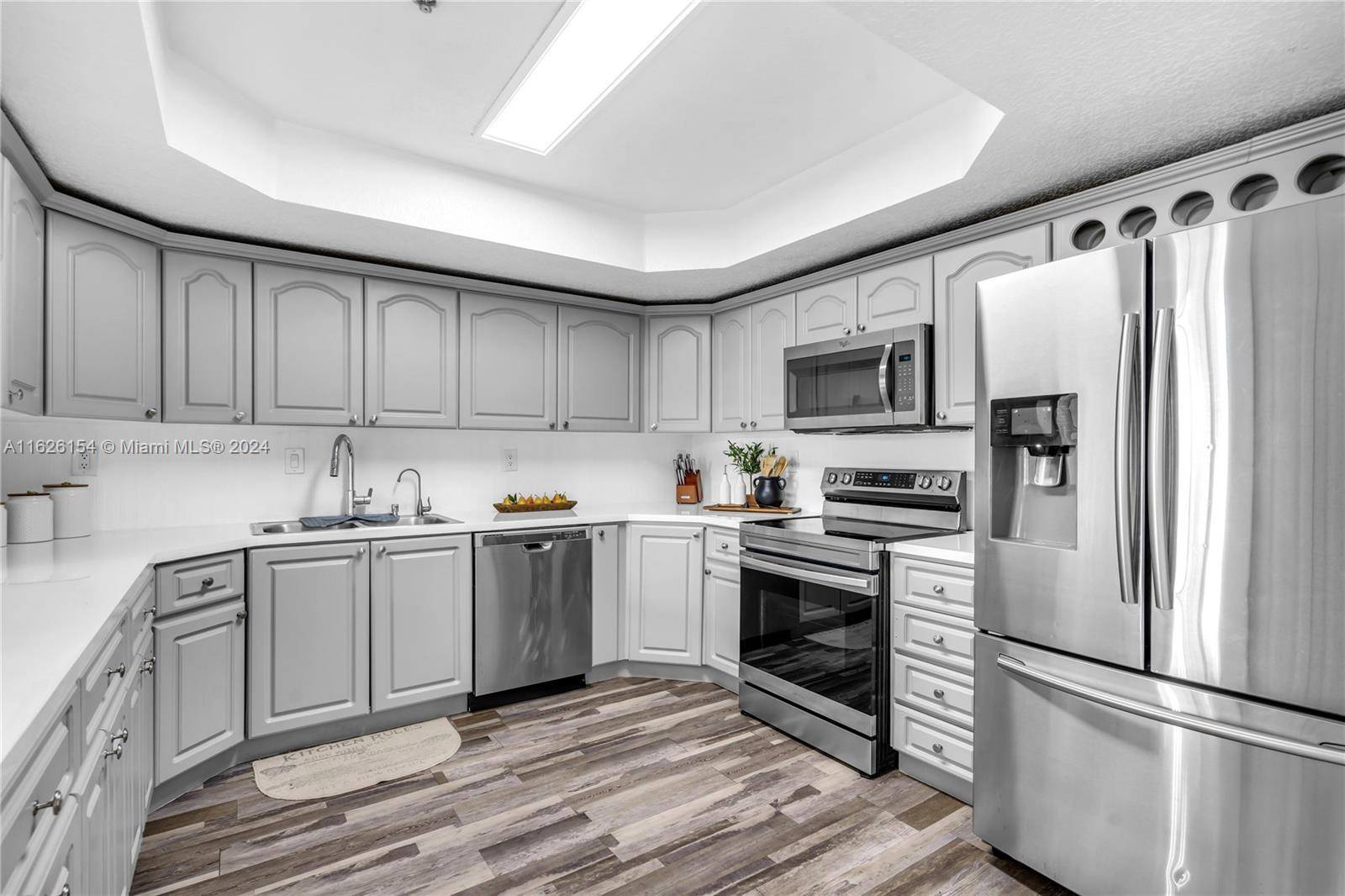 Hialeah, FL 33015,17425 NW 75th Pl #206