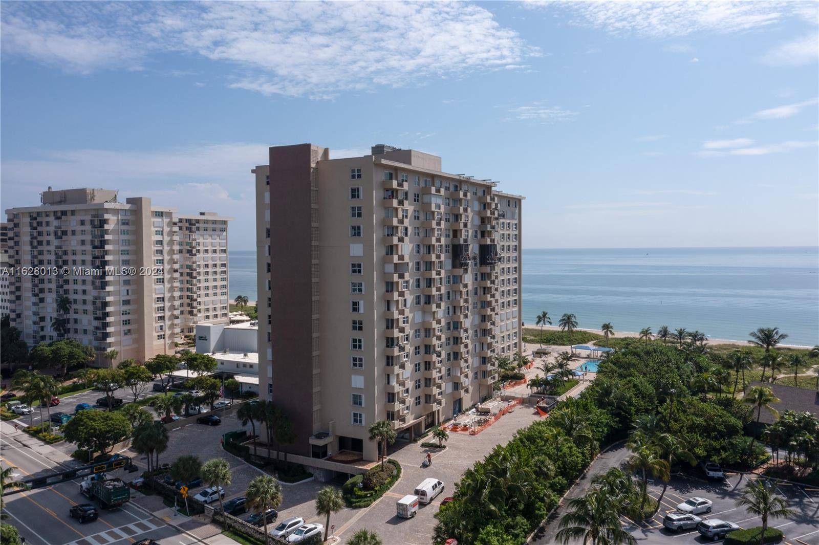 Lauderdale By The Sea, FL 33062,2000 S Ocean Blvd #4C