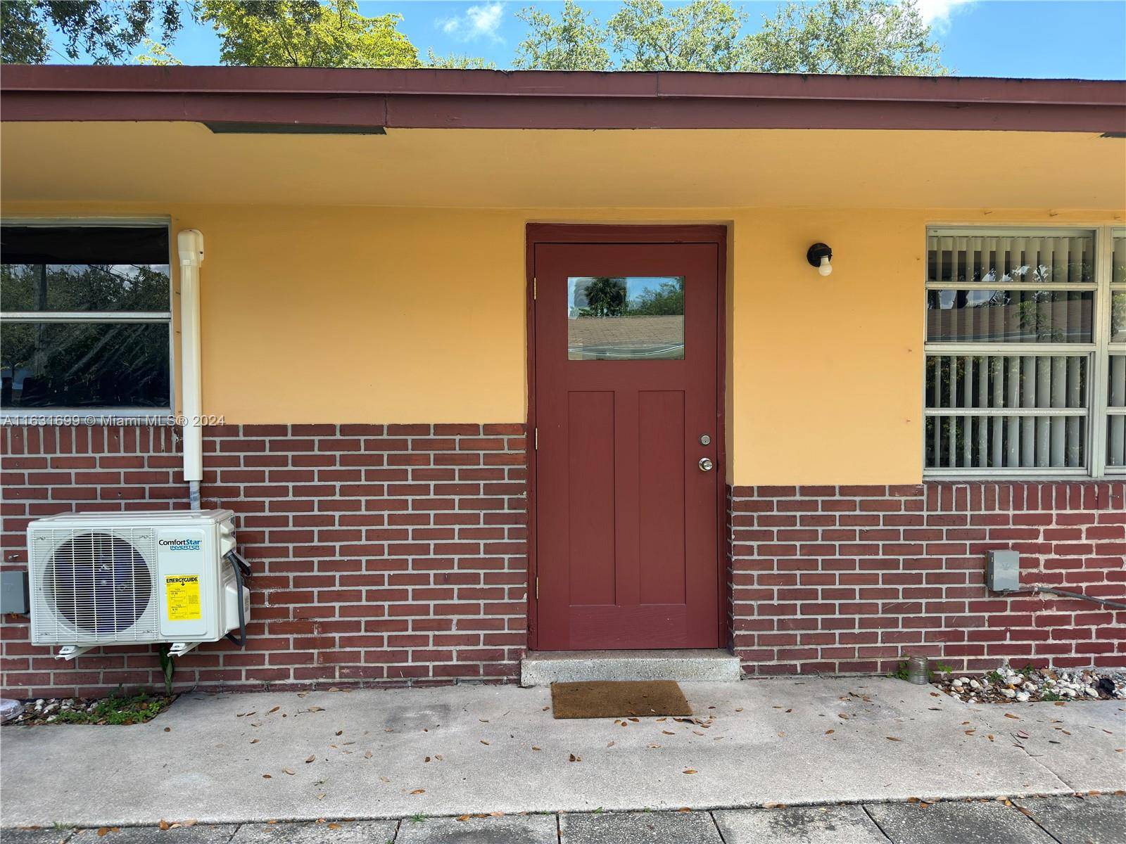 Fort Lauderdale, FL 33315,1804 SW 20th St