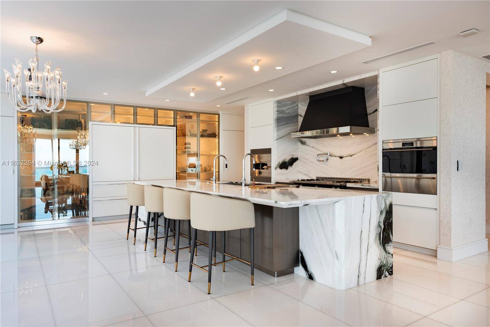 Sunny Isles Beach, FL 33160,17975 Collins Ave #N601