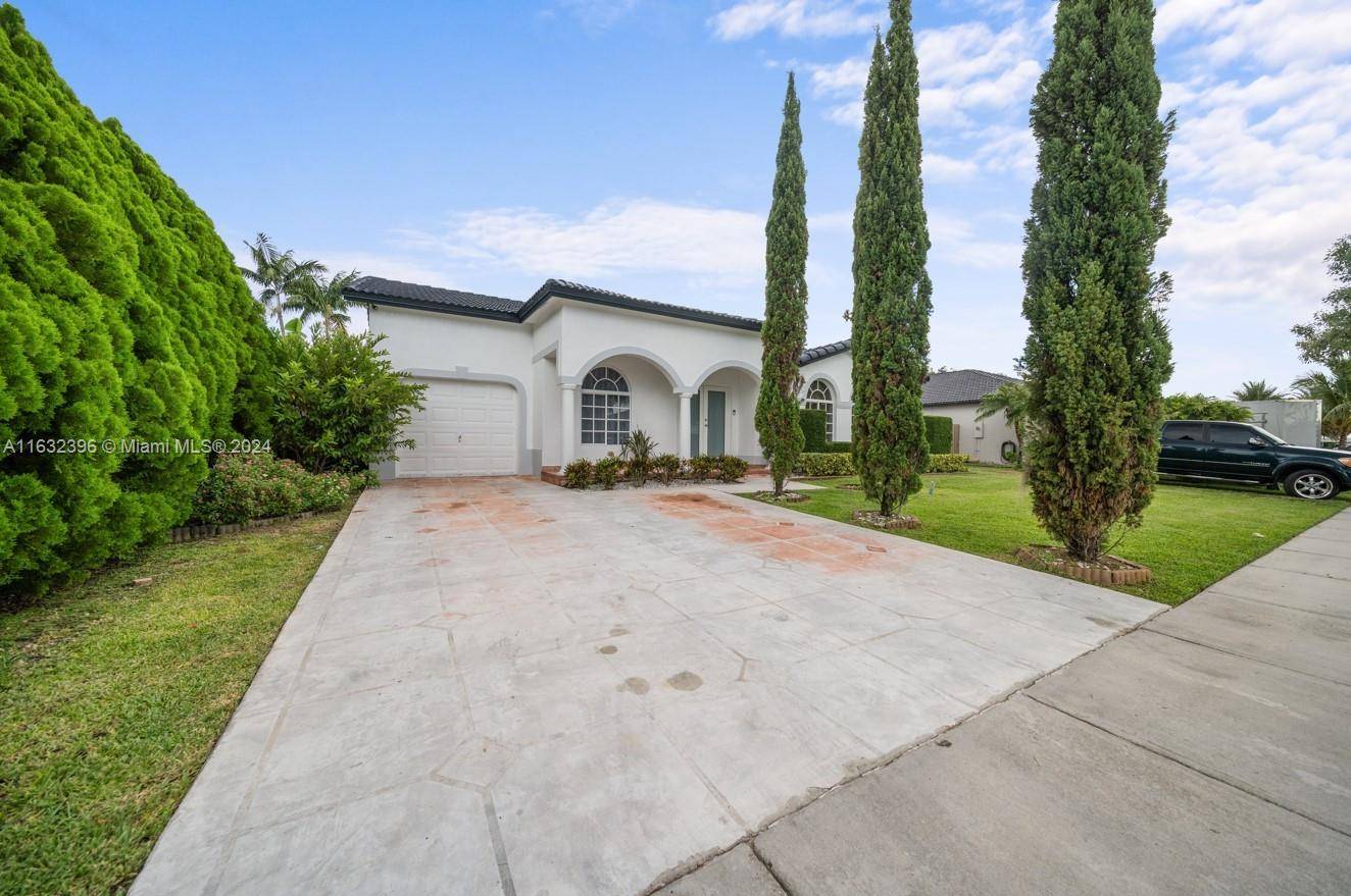 Miami, FL 33187,18100 SW 155th Ct