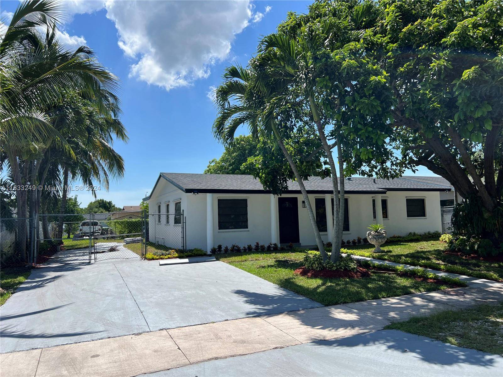 Miami, FL 33176,14533 SW 104th Pl