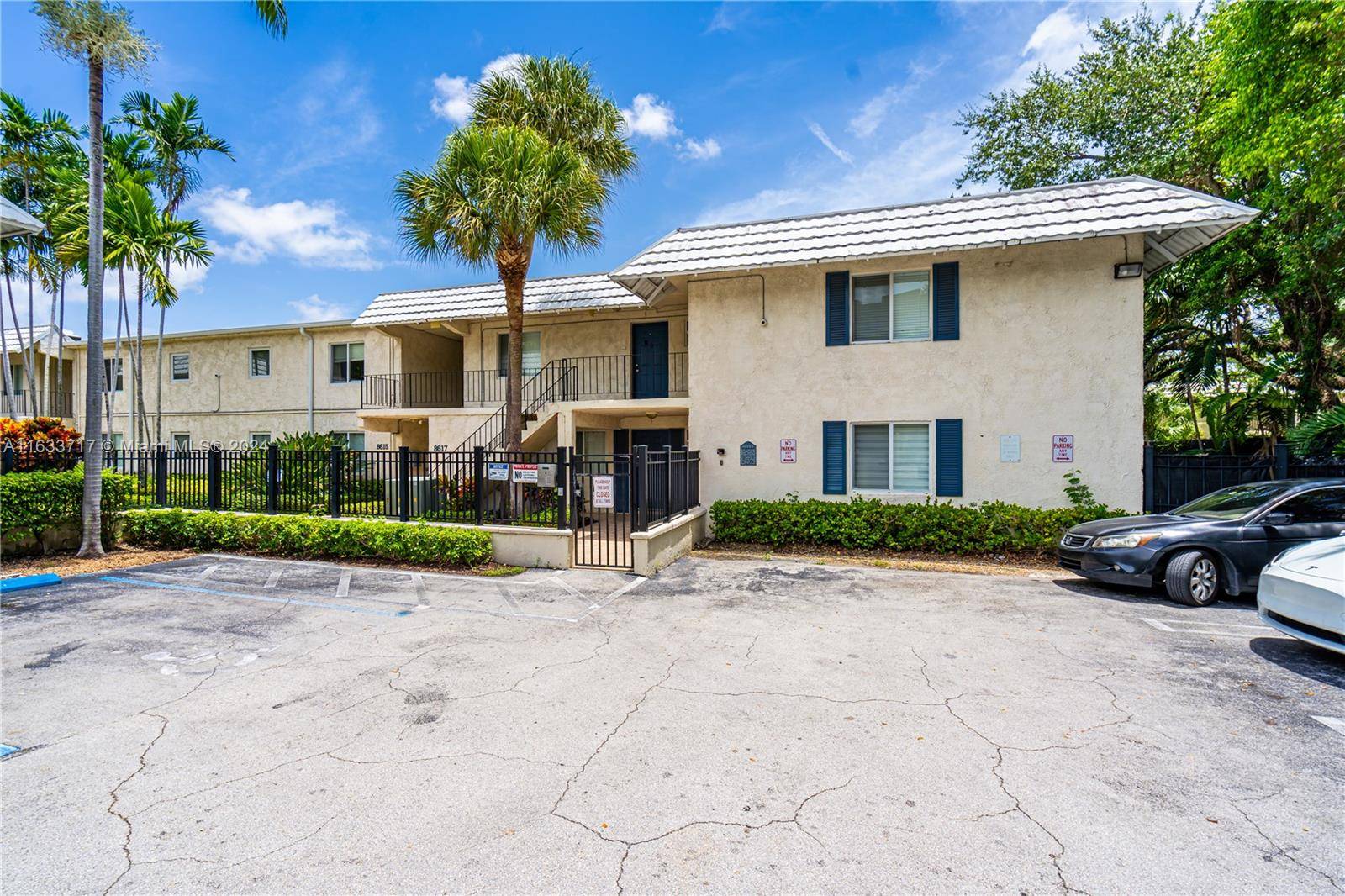 Pinecrest, FL 33156,8609 SW 68th Ct #23